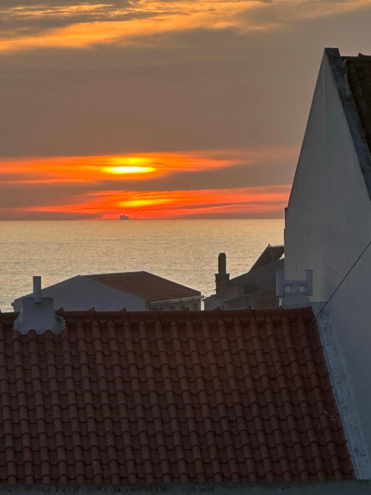 Sunset House / Casa Por Do Sol Appartement Nazaré Buitenkant foto